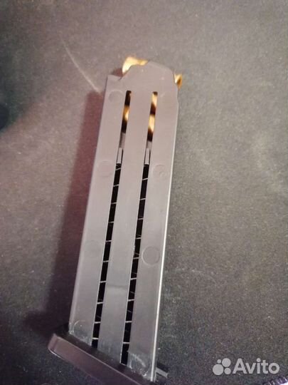 Игрушечный Пистолет glock 18