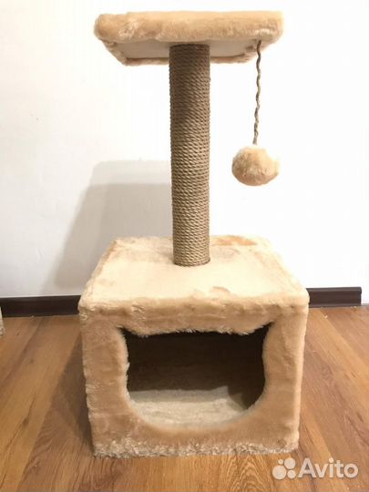 Когтеточка с домиком для котика