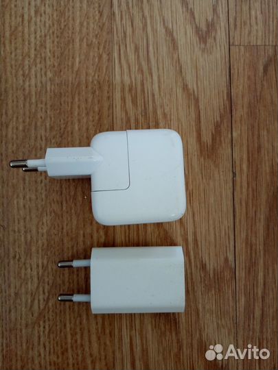 Зарядное устройство Apple