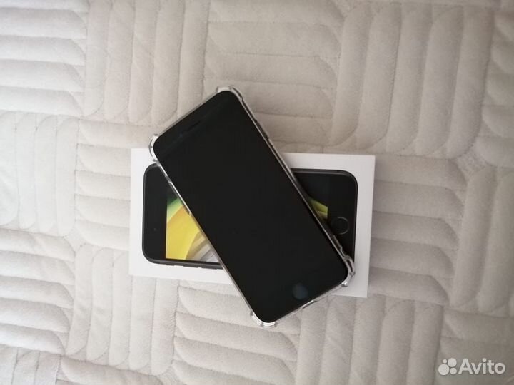 iPhone se 2020 128gb