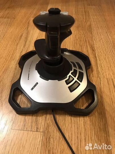 Продам джойстик Logitech Extreme 3D Pro