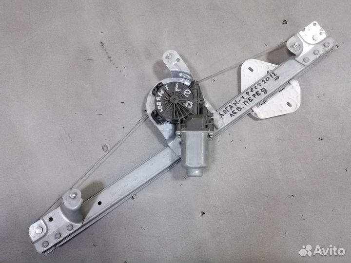 Стеклоподъемник левый передний Renault Logan 2012г