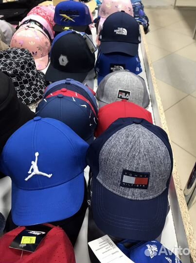 Повязки + кепки новые