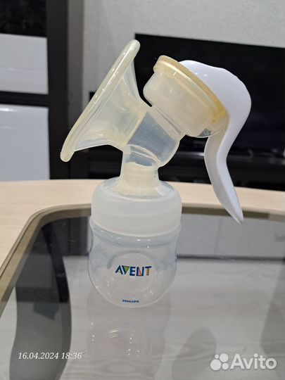 Молокоотсос avent ручной