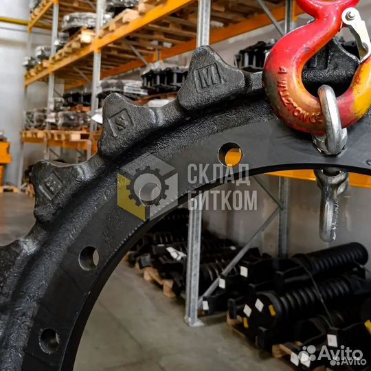 Звезда Case CX557