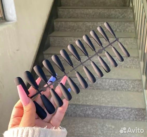 Накладные ногти для ног и рук