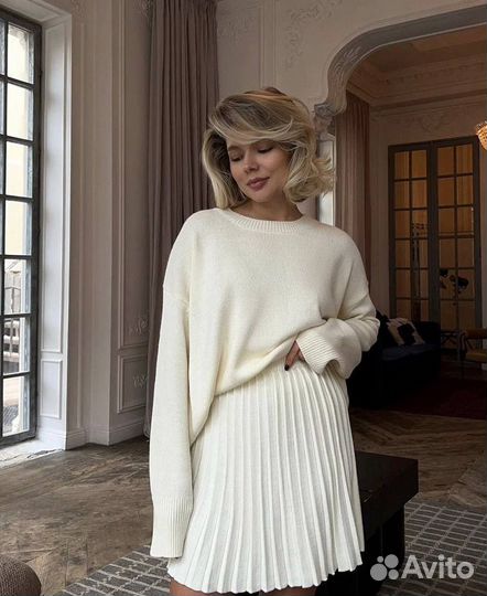 Свитер женский