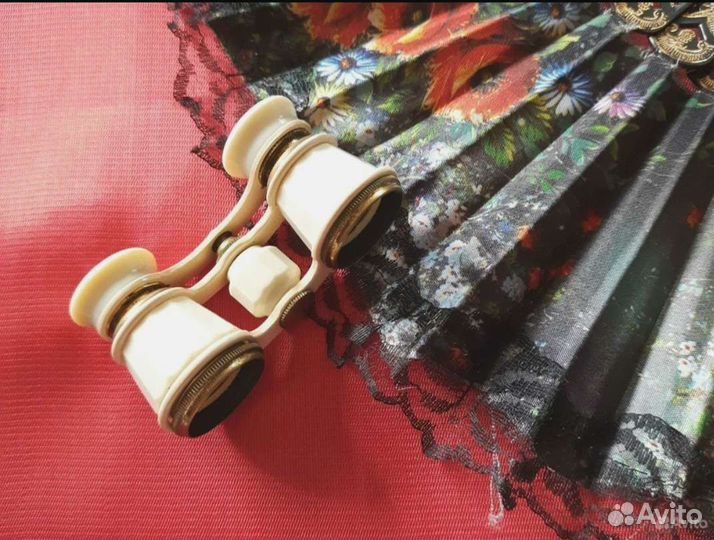 Бинокль театральный СССР винтаж