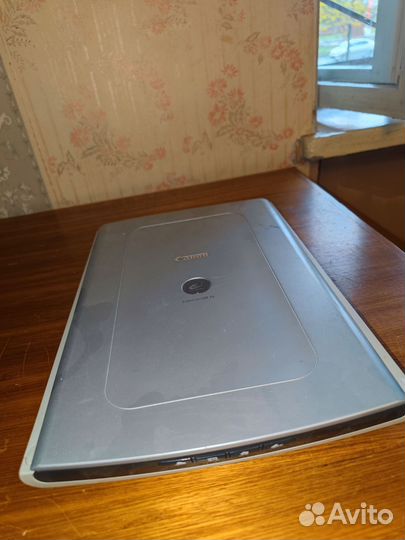 Планшетный сканер a4. Canon Canoscan lide70