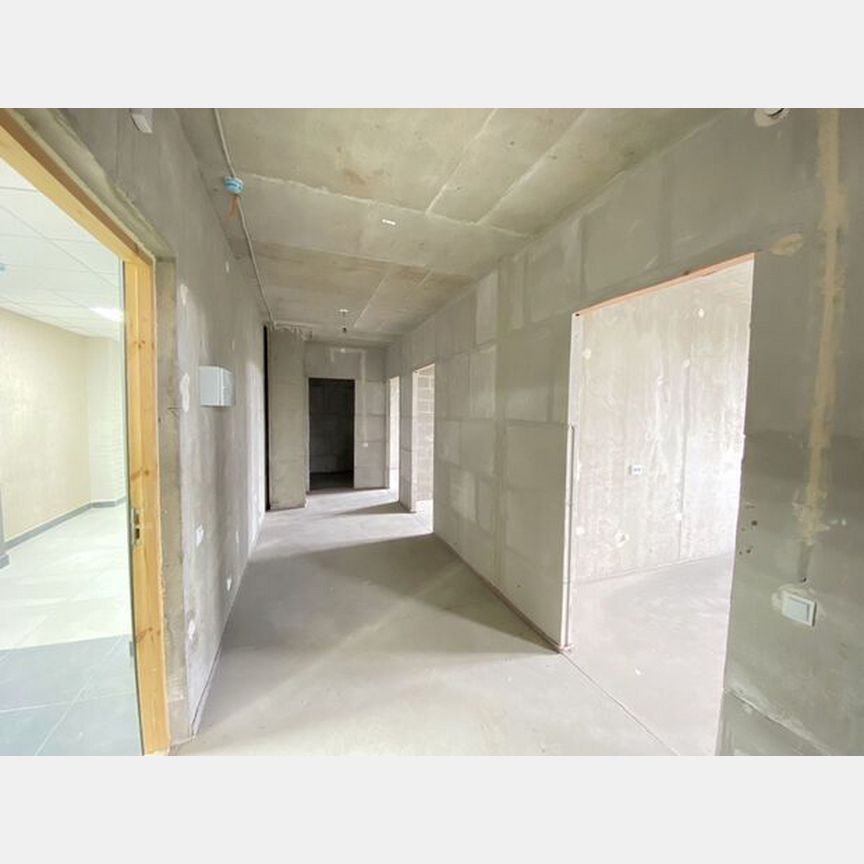 3-к. квартира, 95,3 м², 16/23 эт.