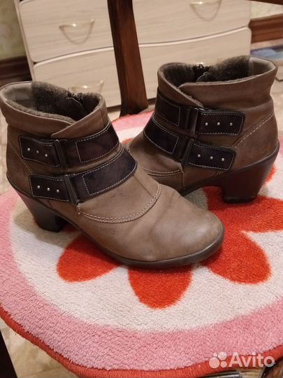 Ботильоны жен. раз 37 б/у, утепленные