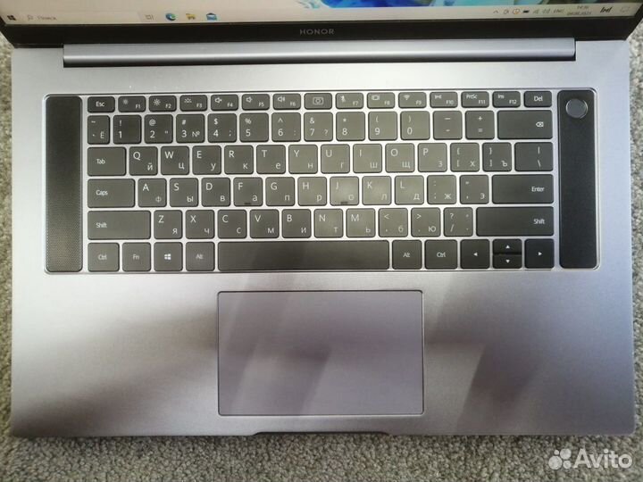 Ультрабук honor