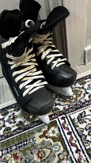 Коньки хоккейные детские