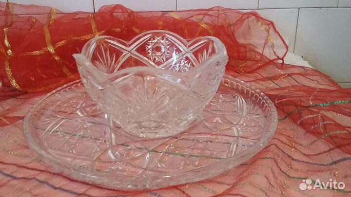 Ваза хрустальная