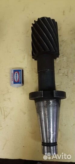 Токарные центры вращающиеся и неподвижные