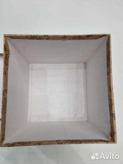 Коробка подарочная