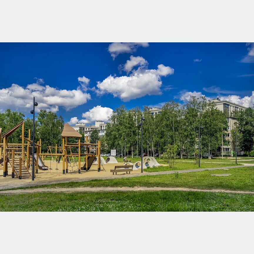 2-к. квартира, 65 м², 9/9 эт.