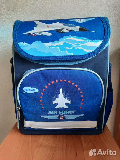 Рюкзак школьный