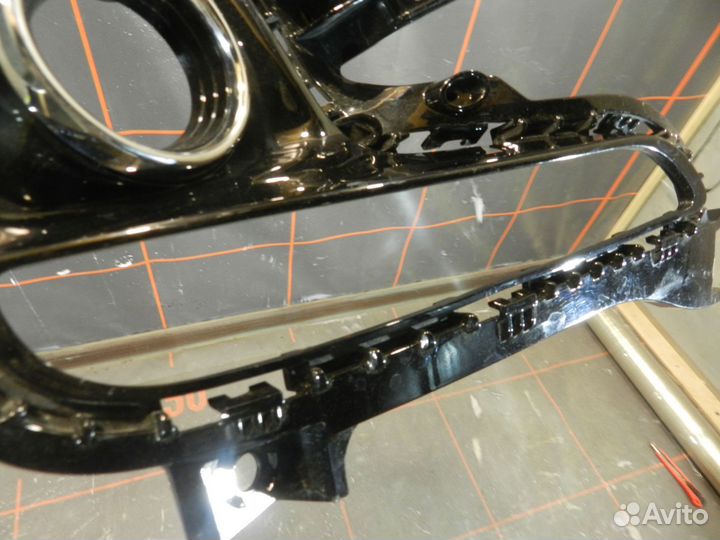 Накладка фары противотуманной левой - Kia Rio 4