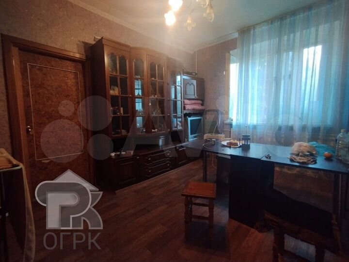 2-к. квартира, 38 м², 2/2 эт.