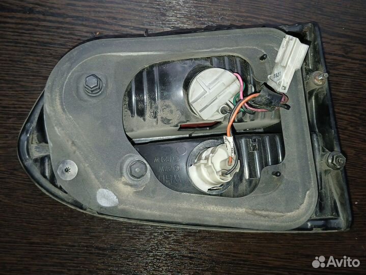 Задняя левая фара для Hyundai Starex