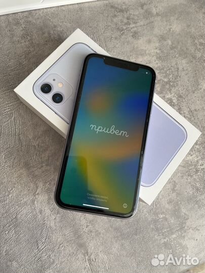 iPhone 11, 64 ГБ