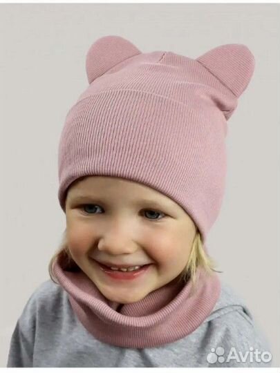 Осенний набор для девочки из шапки со снудом