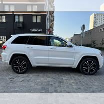 Jeep Grand Cherokee 3.0 AT, 2013, 178 000 км, с пробегом, цена 2 360 000 руб.