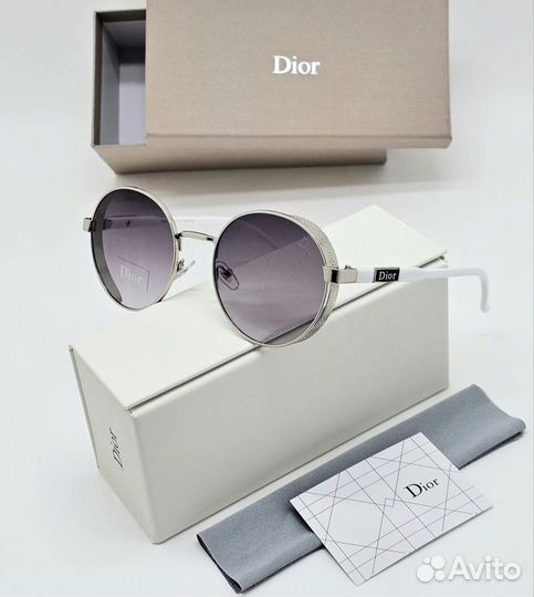 Солнцезащитные очки женские dior