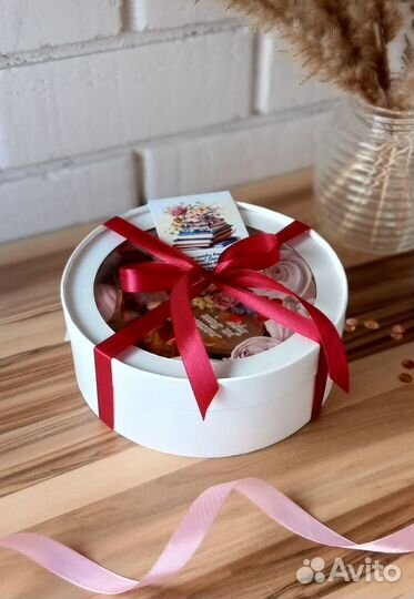 Подарочный набор сладостей