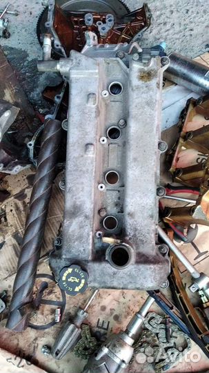 Клапанная крышка на Mazda CX-7, Mazda 3