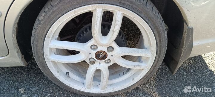 R17 Accelera 651 Sport 215/40, PCD 4x100 DIA 56.1