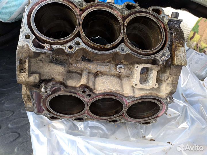 Блок двигателя murano VQ35