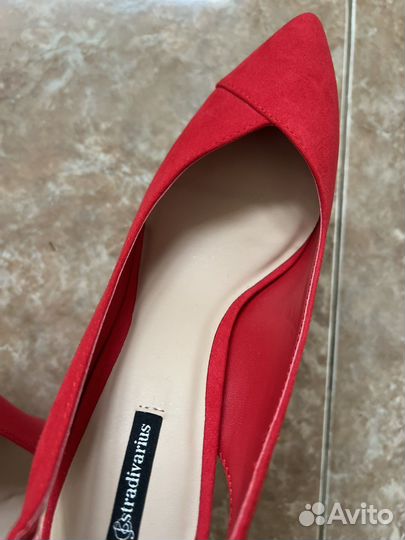 Туфли Stradivarius 37