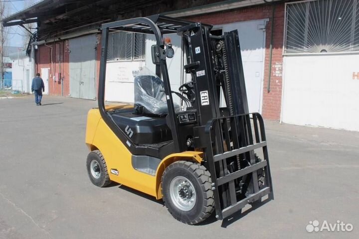 Вилочный погрузчик UN Forklifts FG25, 2023
