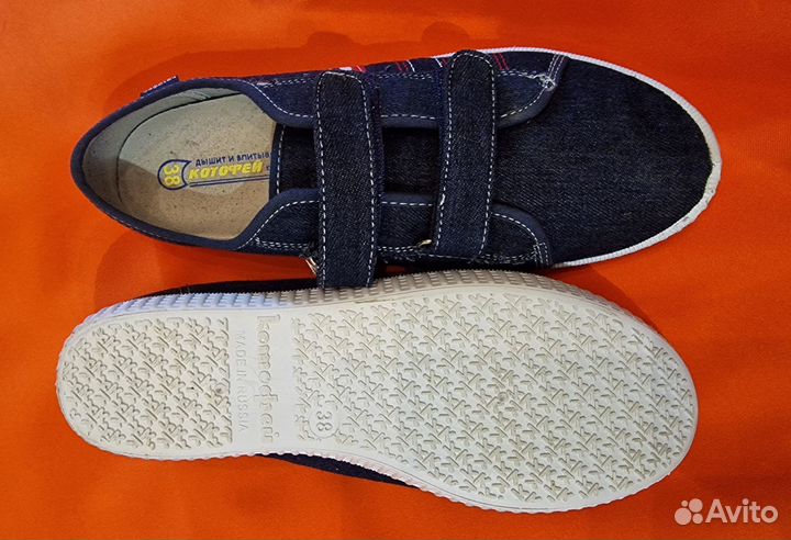 Продам джинсовые кеды Котофей (38 р-р)