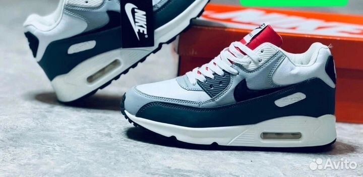 Мужские кроссовки