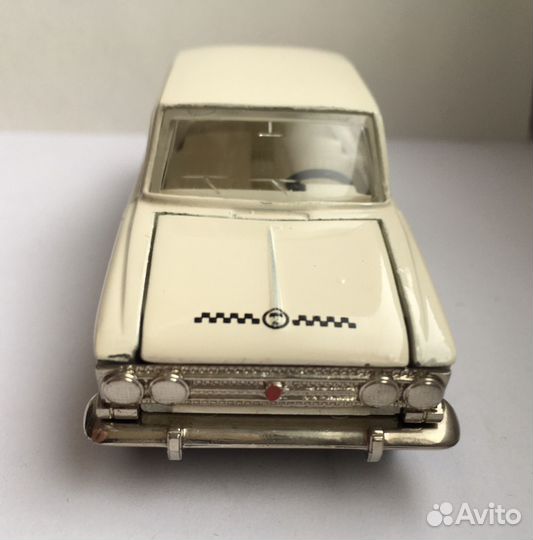 Москвич 408 А1 без ми такси белый