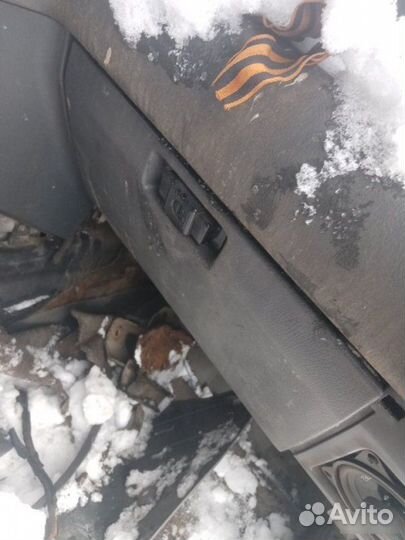 Бардачок Mitsubishi Pajero 2 1994