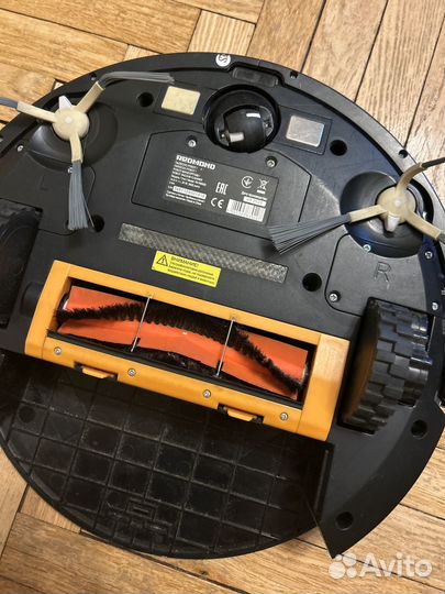 Робот пылесос