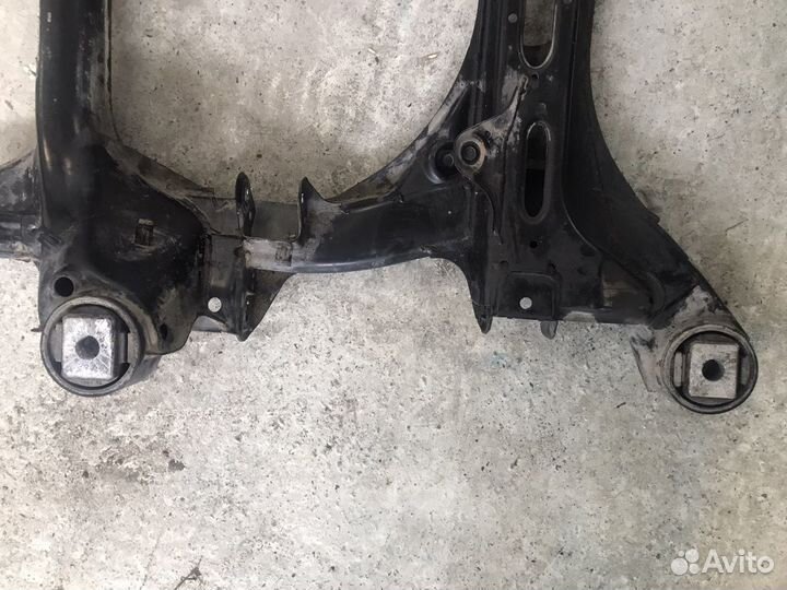 Балка подмоторная Порше Кайен 958(1330)