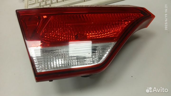 Фонарь внутренний задний левый Kia Rio