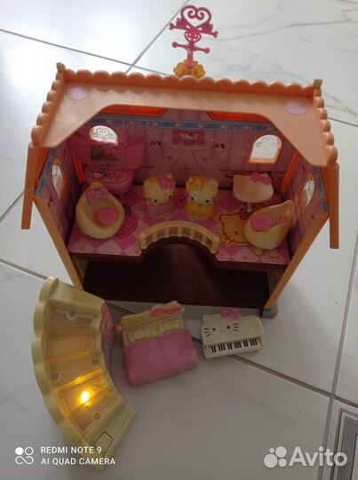 Hello kitty домик