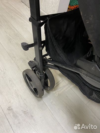 Коляска трость chicco