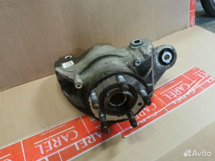 Кулак подвески задний правый Land Rover Evoque