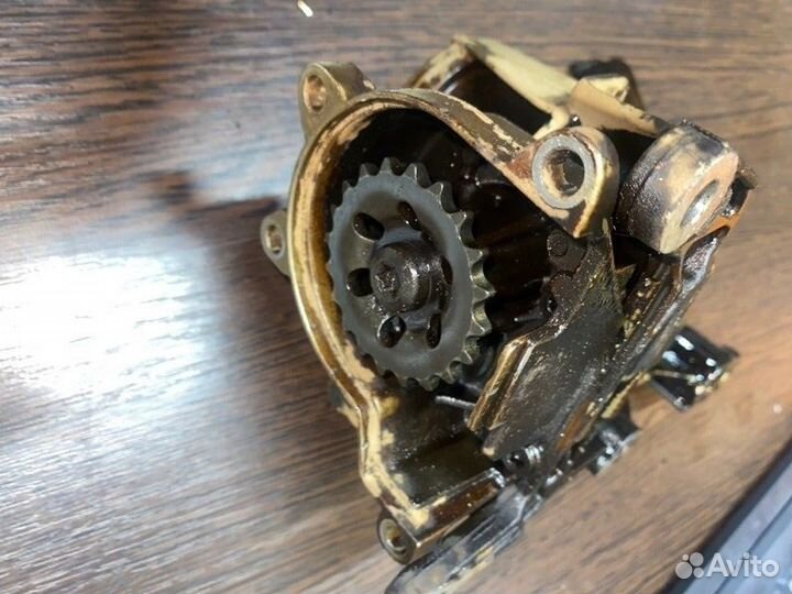 Масляный насос Peugeot 308 T7 1.6 EP6 2008