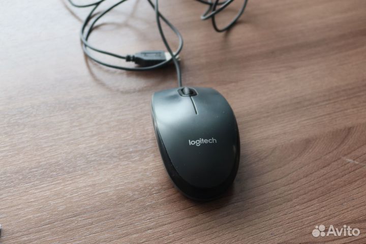Мышь Logitech M100