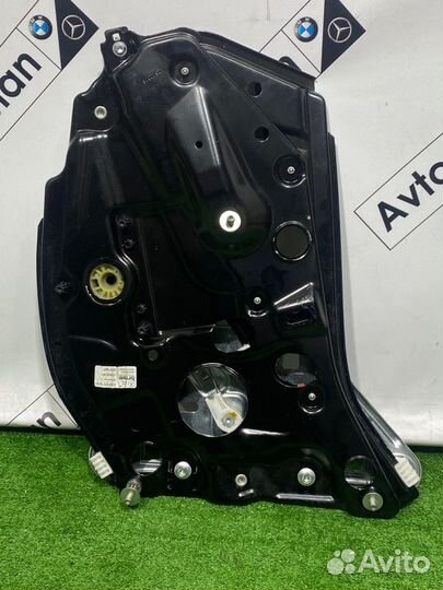 Стеклоподъемник задний правый Mercedes-Benz