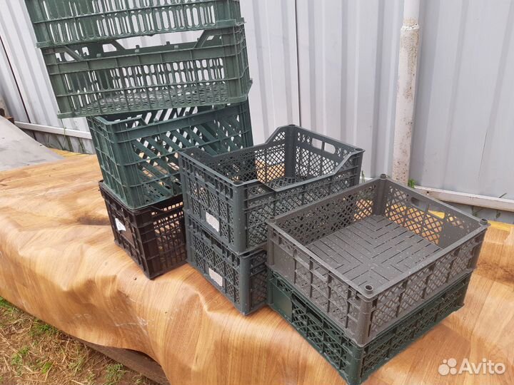 Пластиковая тара, молочные яшики Б/У. картон