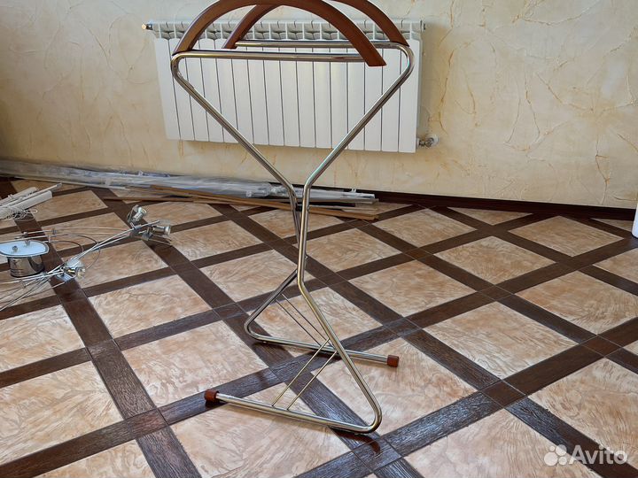 Вешалка для пиджака